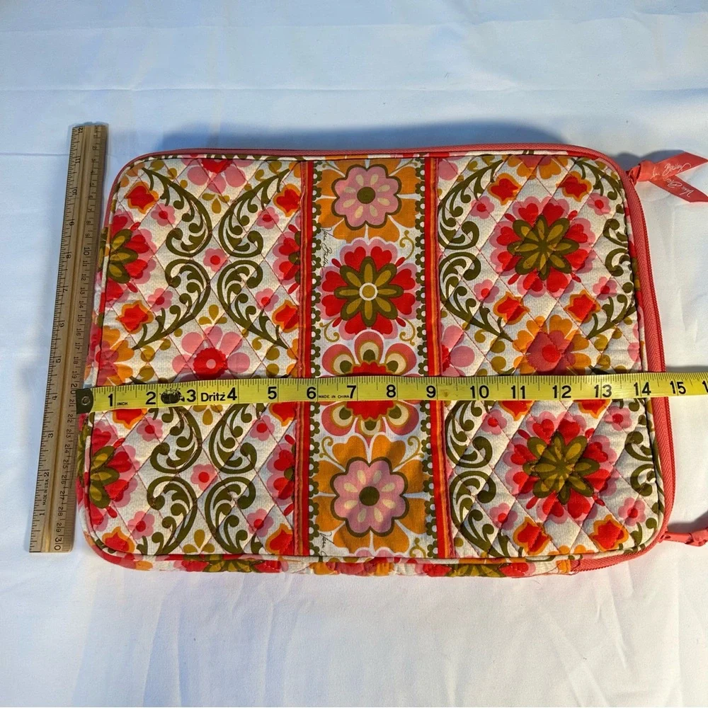 Vera Bradley Floral Party Lap Top case, Lap Top Sleeve, coral, orange, pink